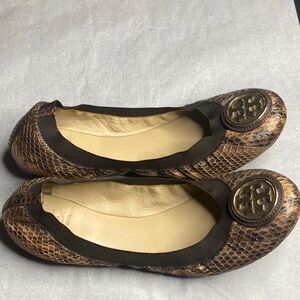 Tory Burch Brown Snake Print Loafers
